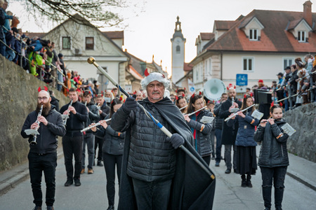 Kamniški karneval navdušil z barvito povorko (42)